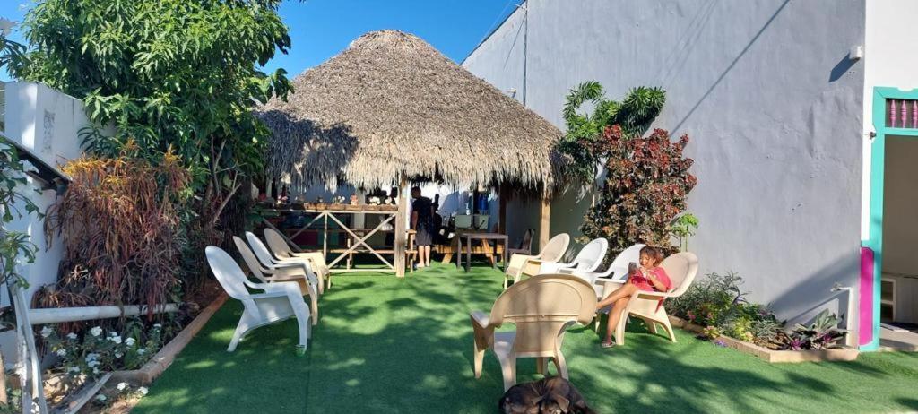 Hostal Johnnier Macao Punta Cana Exterior photo